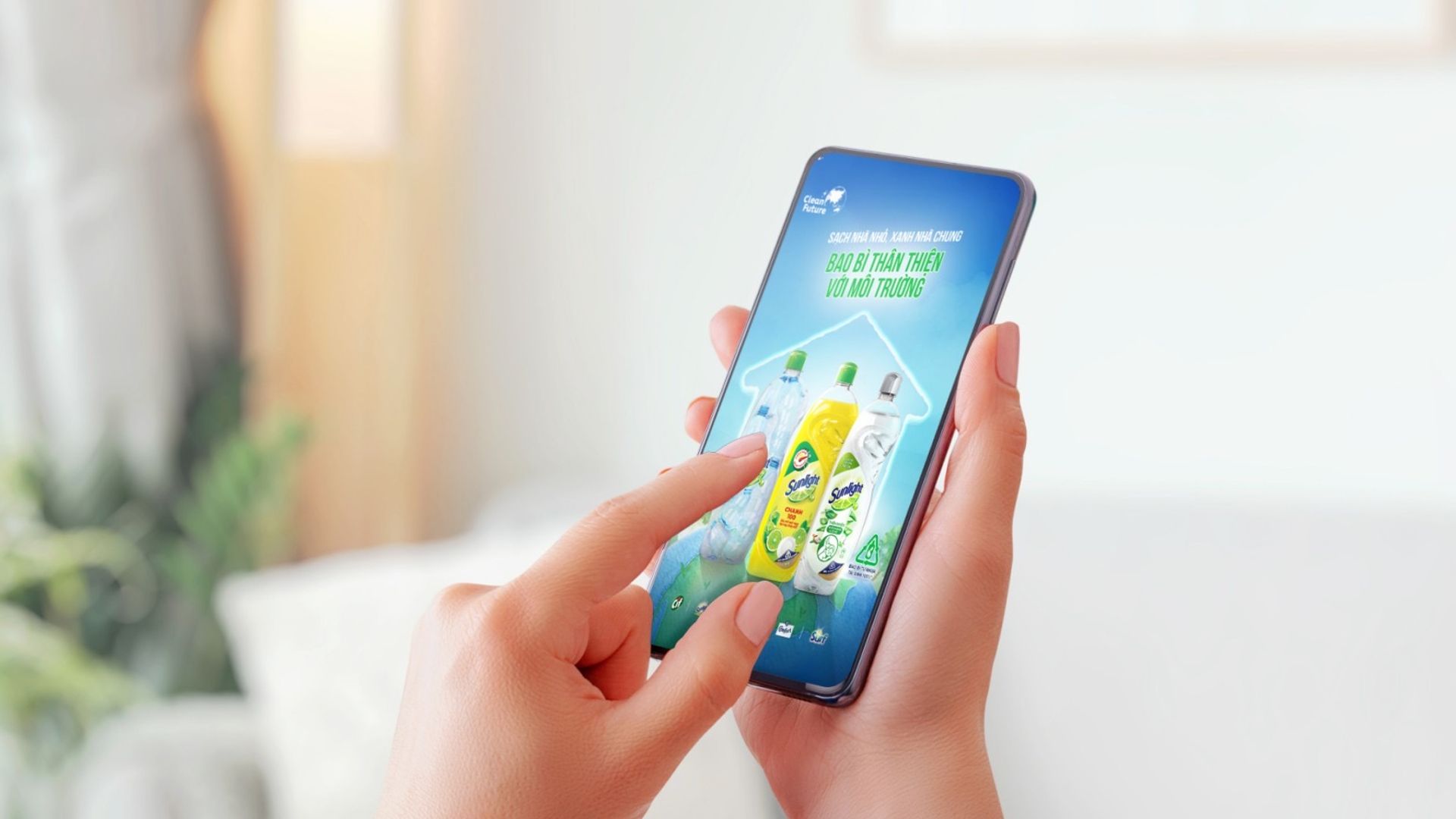 Sunlight với bao bì từ nhựa tái chế thân thiện với môi trường 