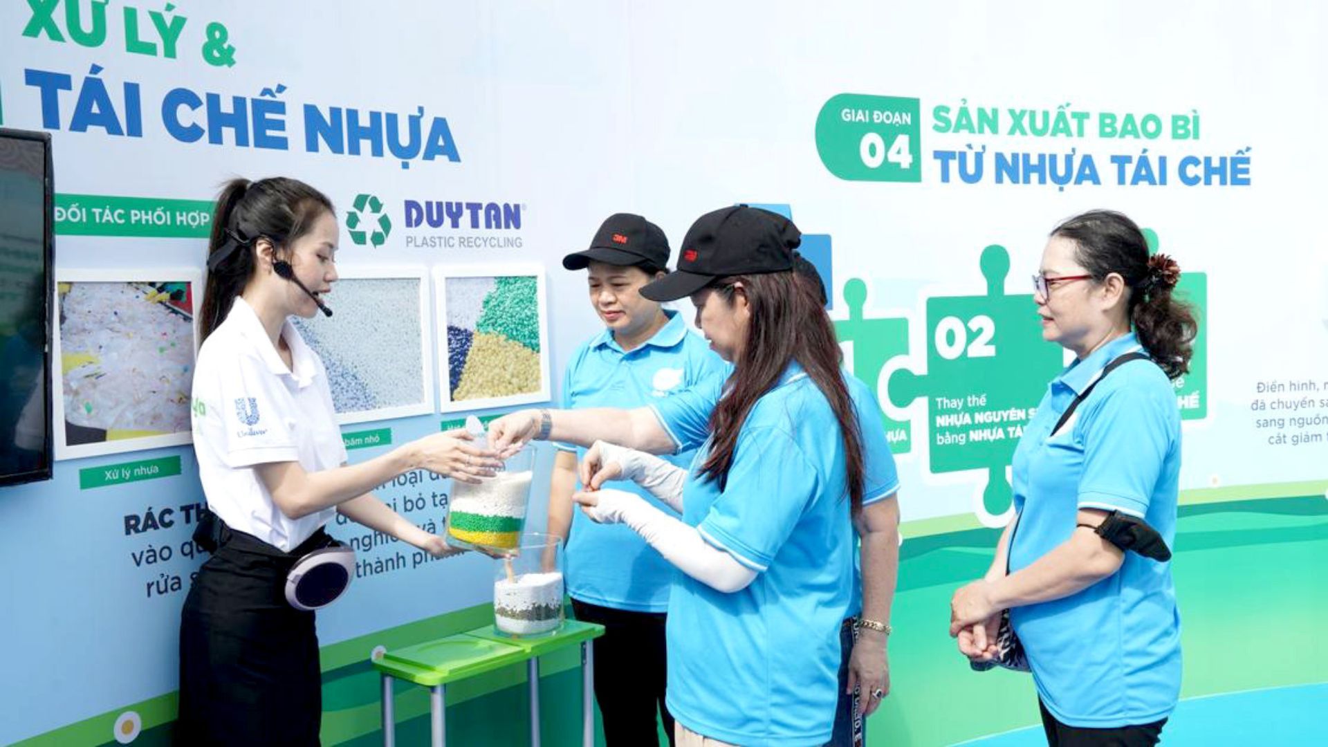 Unilever Việt Nam đang từng bước kết nối trách nhiệm môi trường với hành vi tiêu dùng có trách nhiệm.