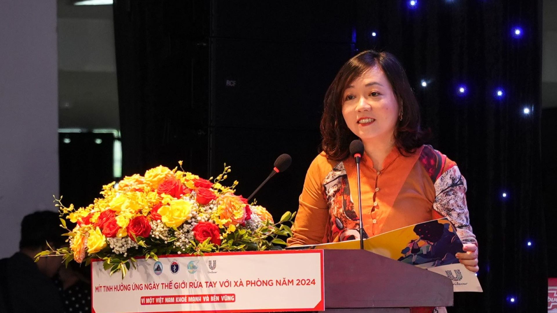 Bà Lê Thị Hồng Nhi, Phó TGĐ Truyền thông, Đối ngoại và Phát triển bền vững Unilever Việt Nam