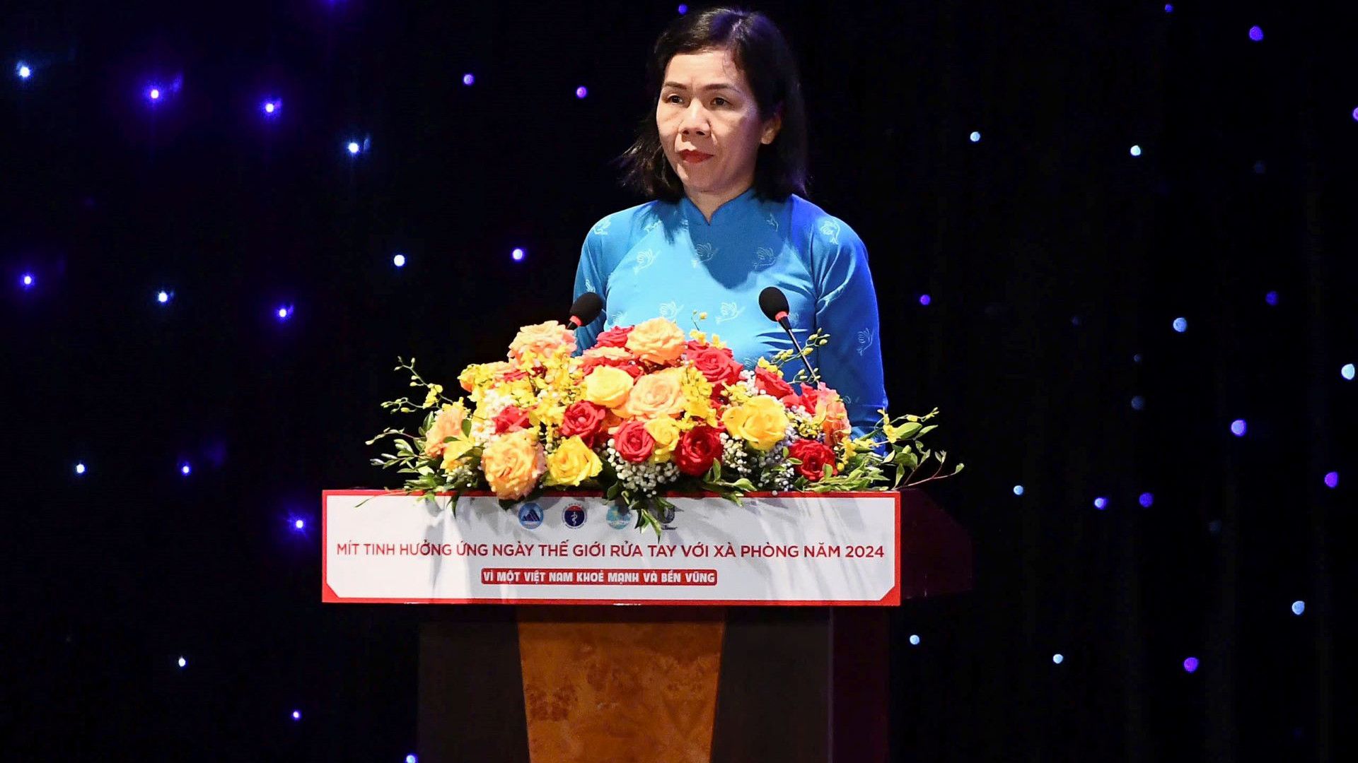 Bà Nguyễn Thị Minh Hương, Phó Chủ tịch Hội LHPN Việt Nam phát biểu