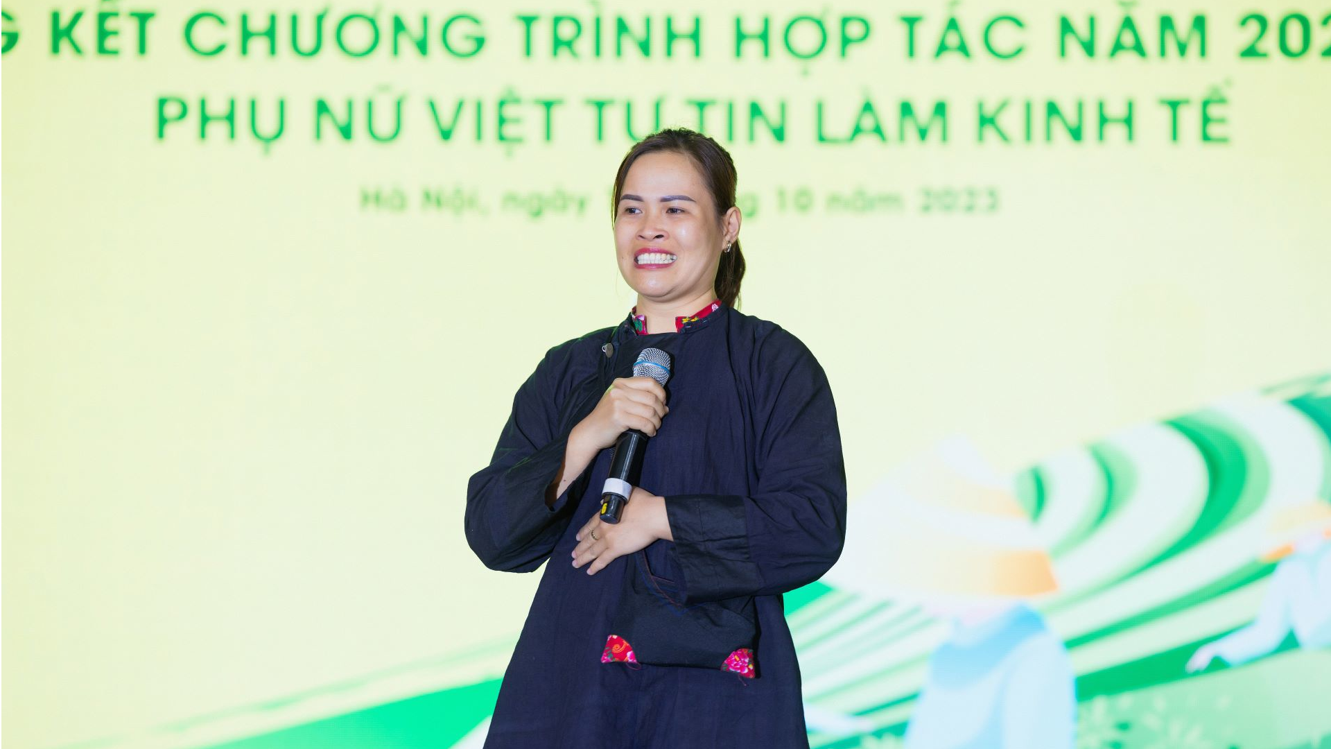 Bà Hoàng Bích Ngọc chia sẻ về sự giúp đỡ từ chương trình của Unilever