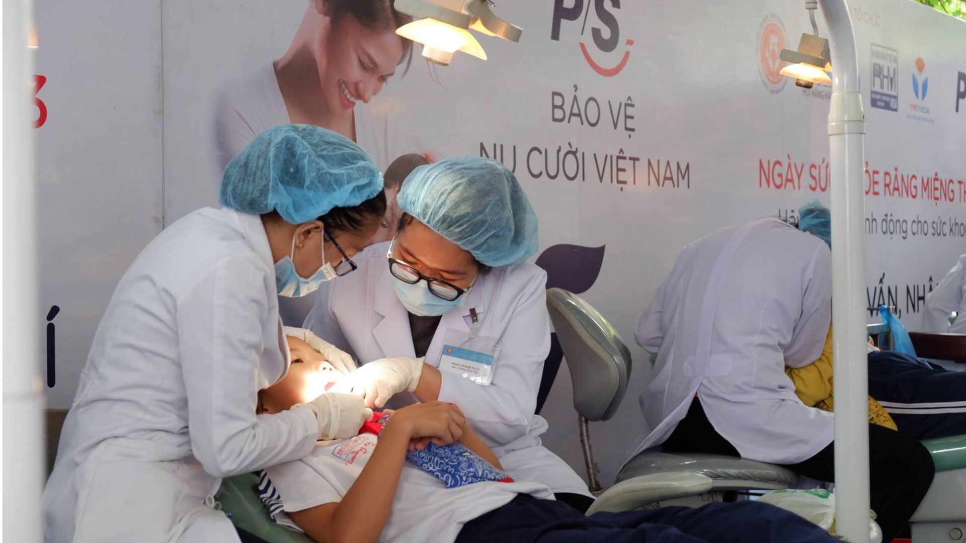 P/S giúp cải thiện sức khỏe răng miệng cho người dân