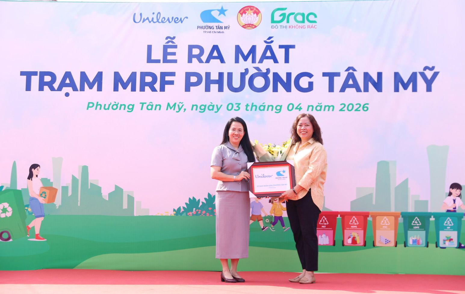 Bà Nguyễn Thị Bích Vân - Tổng Giám đốc Quốc gia, Unilever Việt Nam phát biểu tại sự kiện